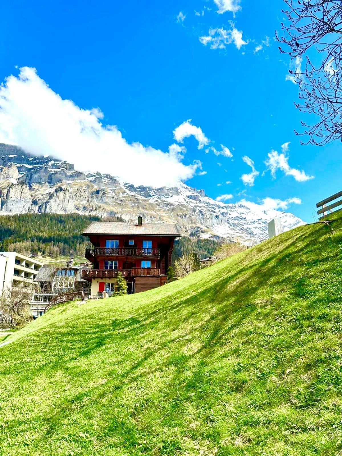 Apartments Chalet Tatyana Leukerbad Bagian luar foto
