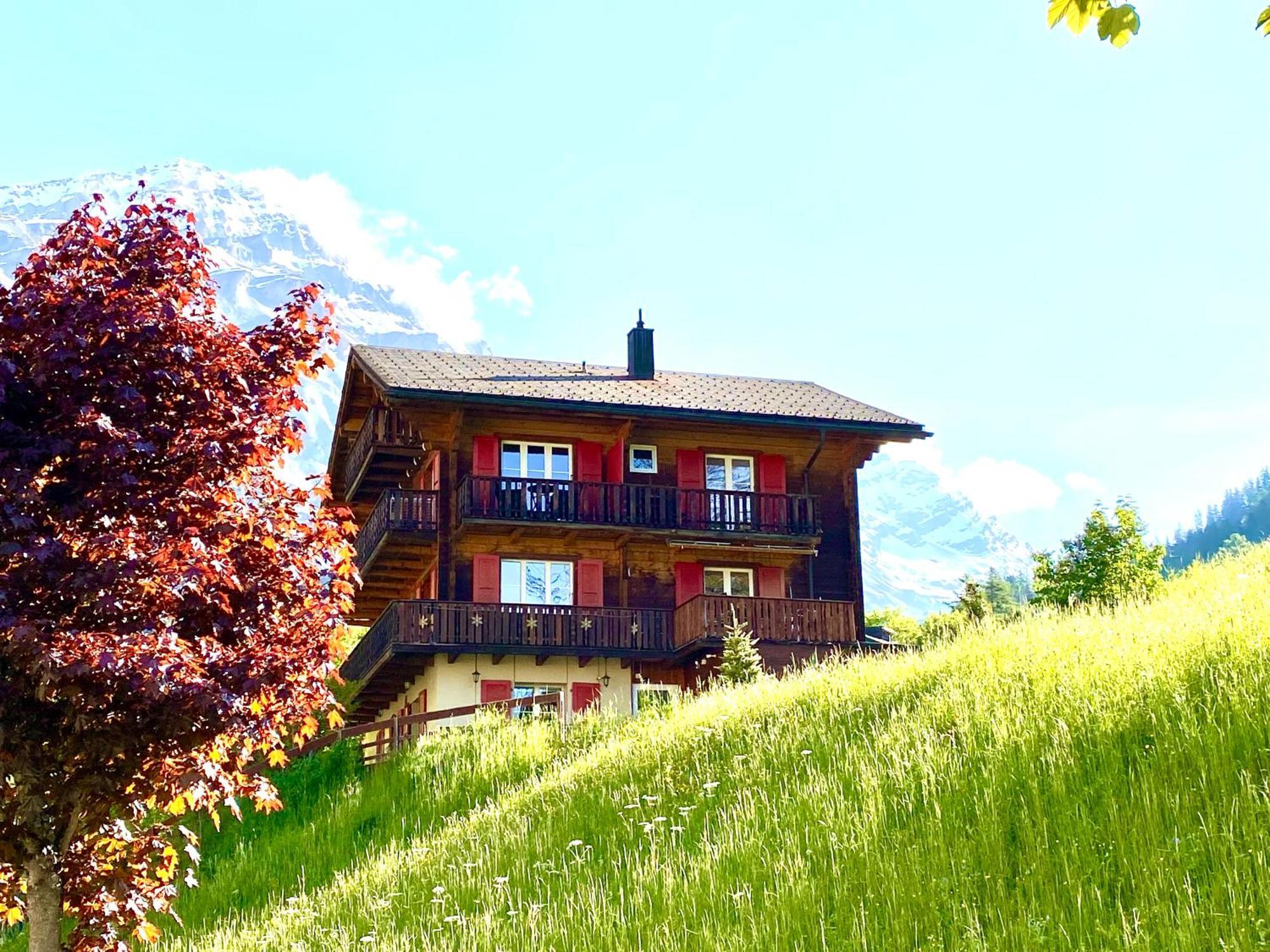 Apartments Chalet Tatyana Leukerbad Bagian luar foto
