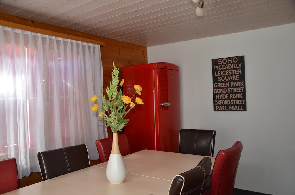 Apartments Chalet Tatyana Leukerbad Bagian luar foto
